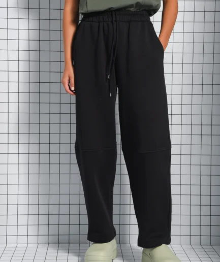 Forward Pants - Black Arpyes