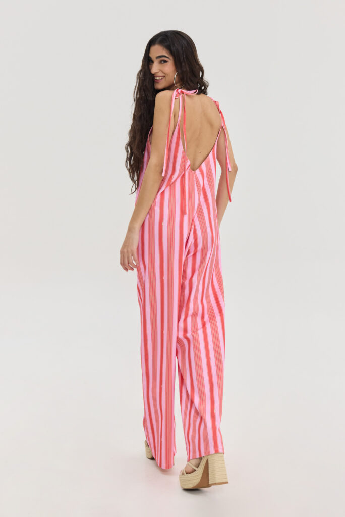 Hemithea11186433-684x1024