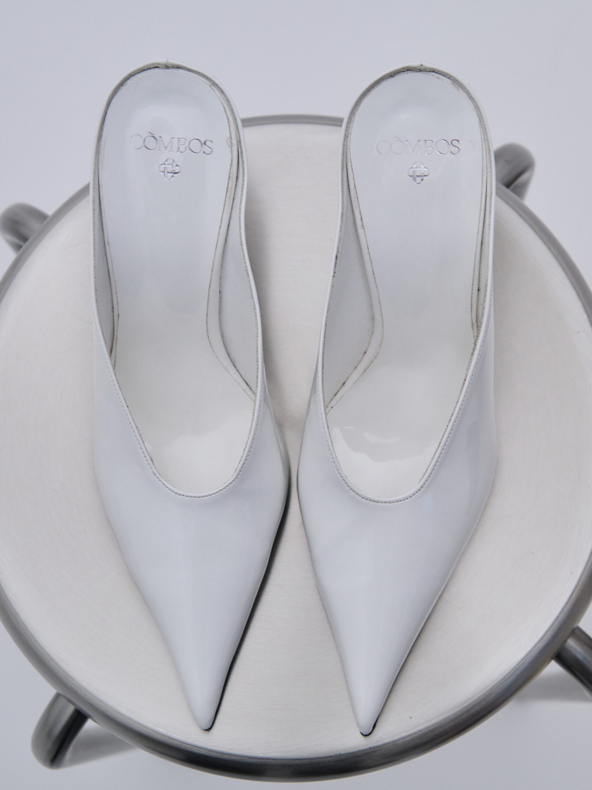 COMBOS 0102 MULES PANTENT WHITE