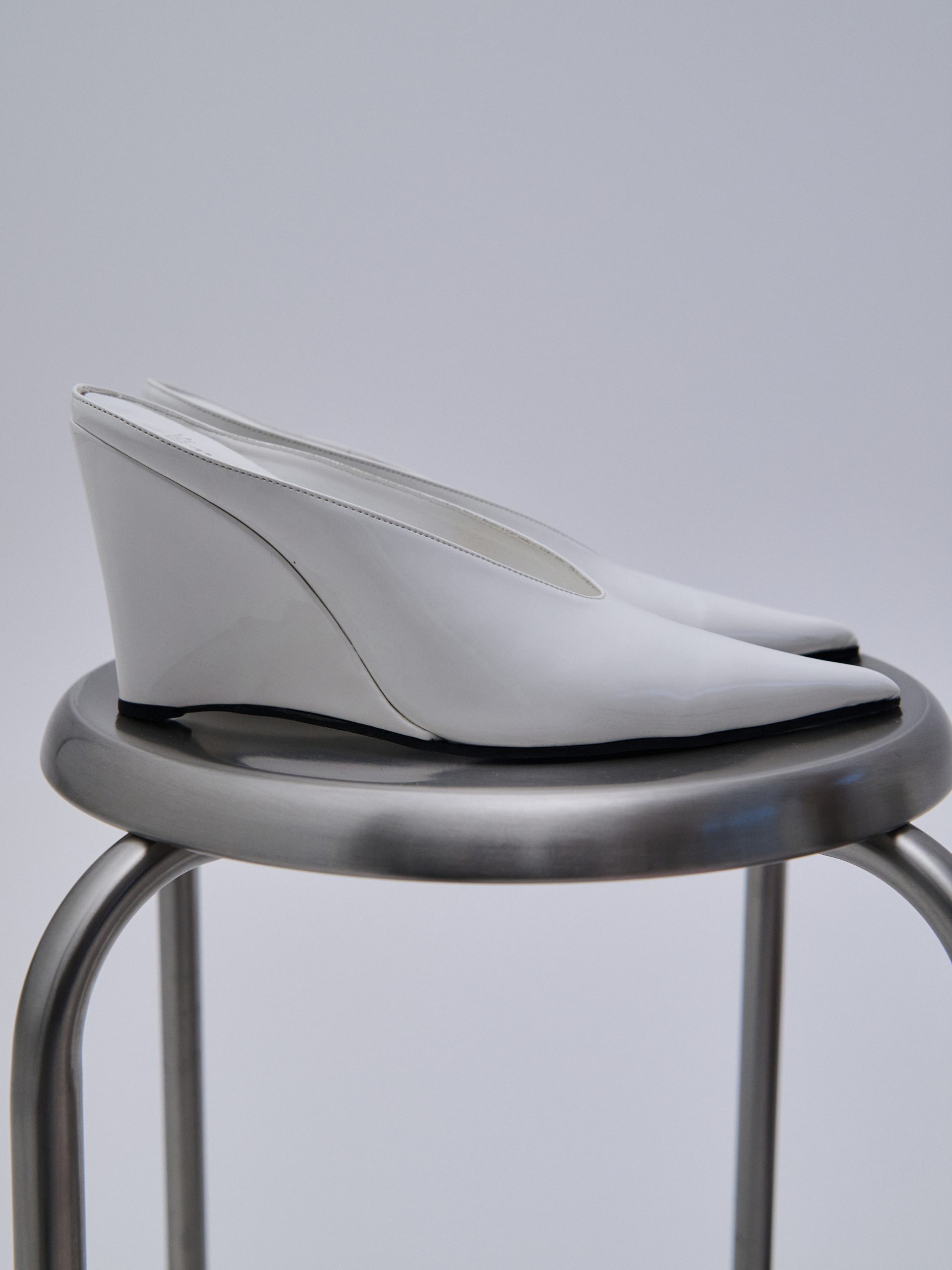 COMBOS 0102 MULES PANTENT WHITE2