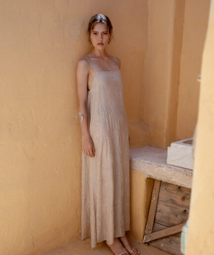 Jourel Dress - Nude Nidodileda